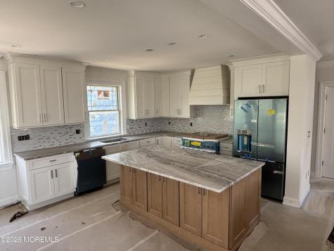 3 W 75th Street Harvey Cedars NJ 08008