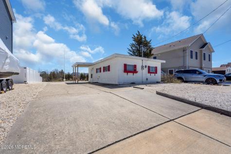 413 Twin Lakes Boulevard Little Egg Harbor NJ 08087
