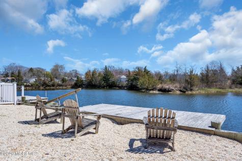 413 Twin Lakes Boulevard Little Egg Harbor NJ 08087
