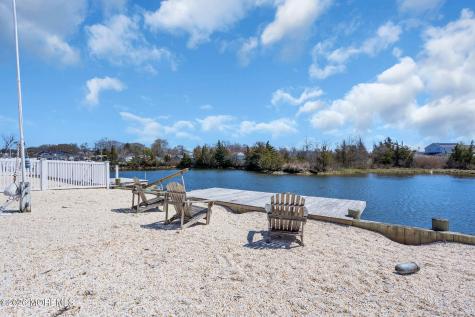 413 Twin Lakes Boulevard Little Egg Harbor NJ 08087