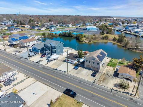 413 Twin Lakes Boulevard Little Egg Harbor NJ 08087