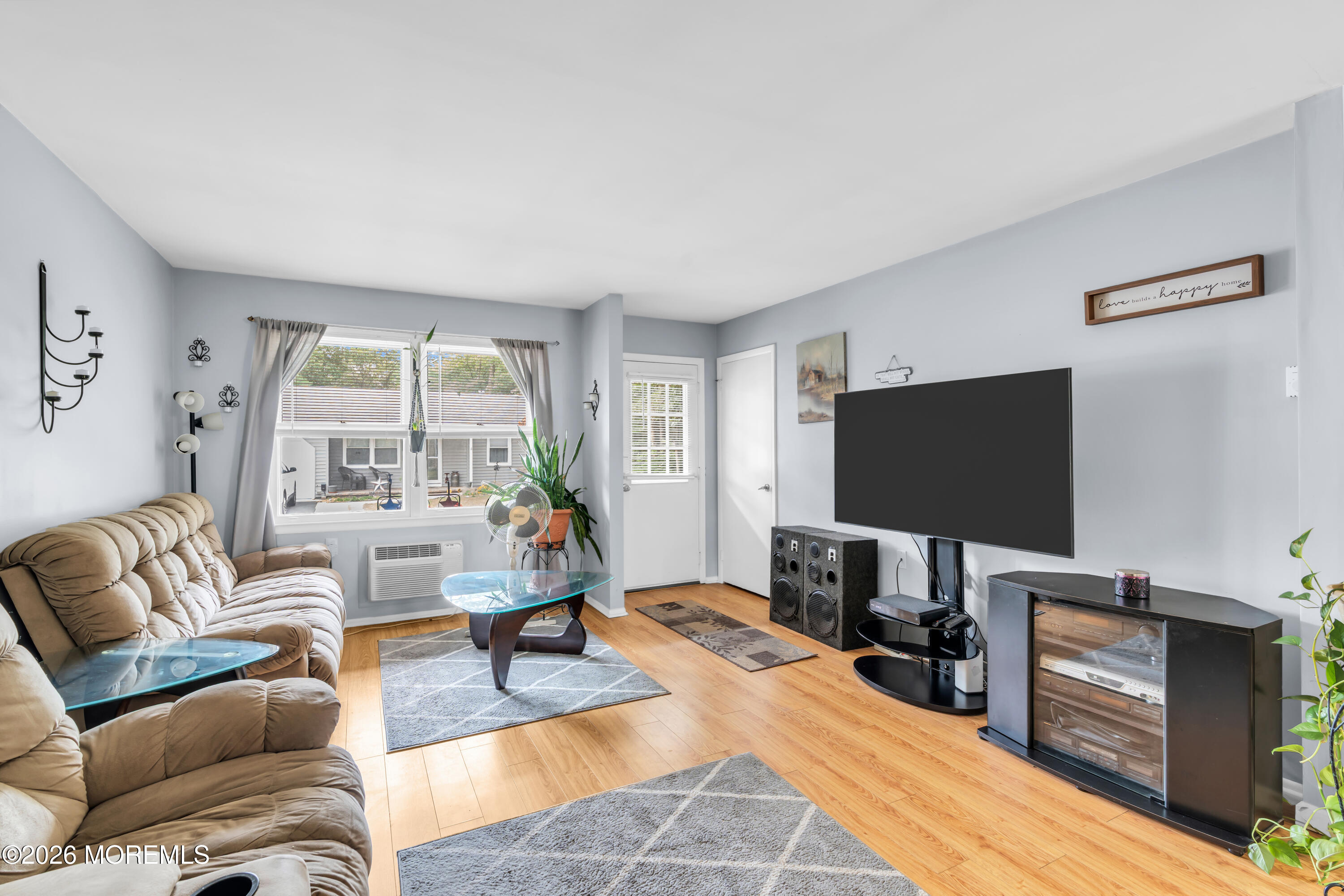 5 Natick Lane Whiting NJ 08759