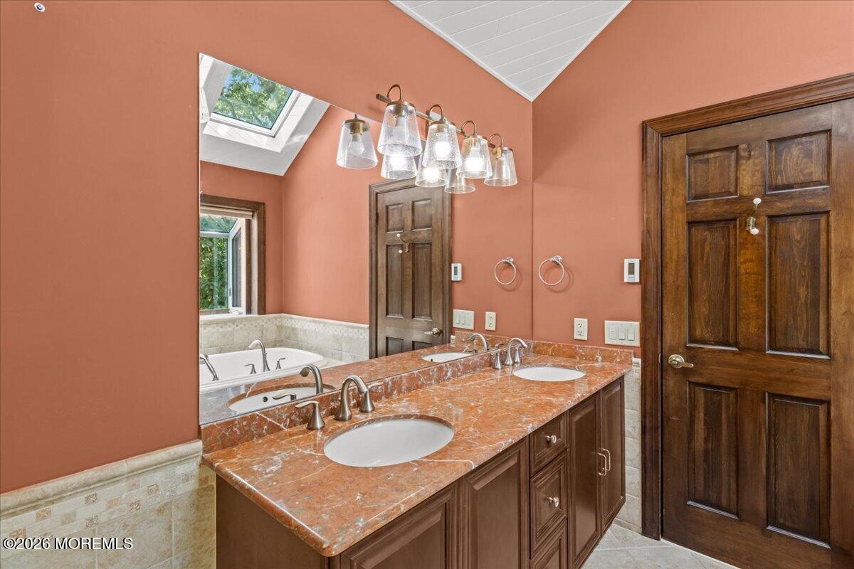 1652 White Water Court Toms River NJ 08755