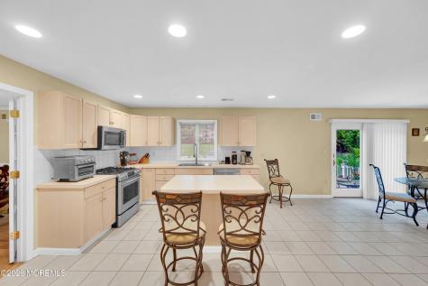 7 Seaman Road Freehold NJ 07728