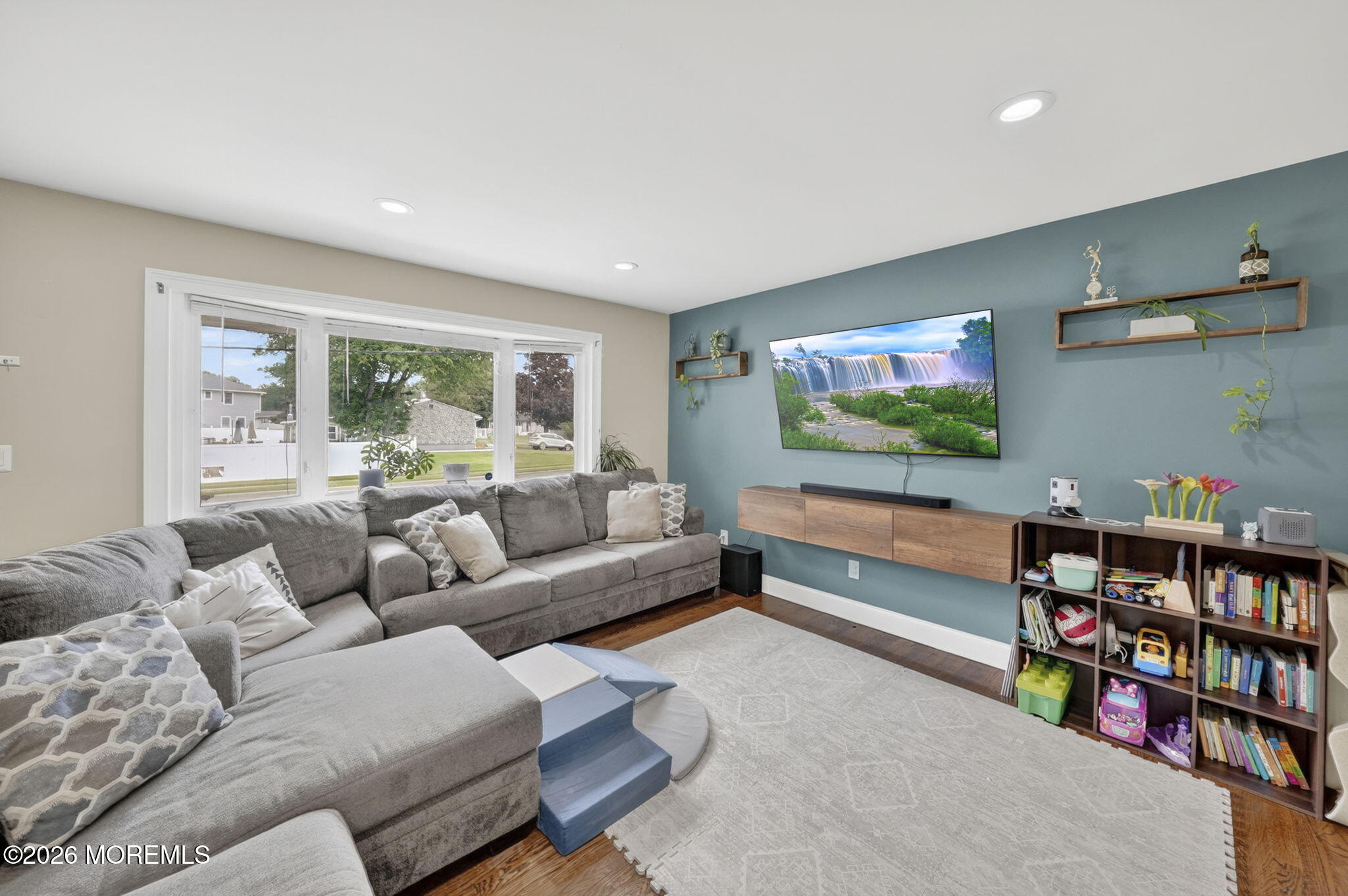 40 Woodside Drive Howell NJ 07731