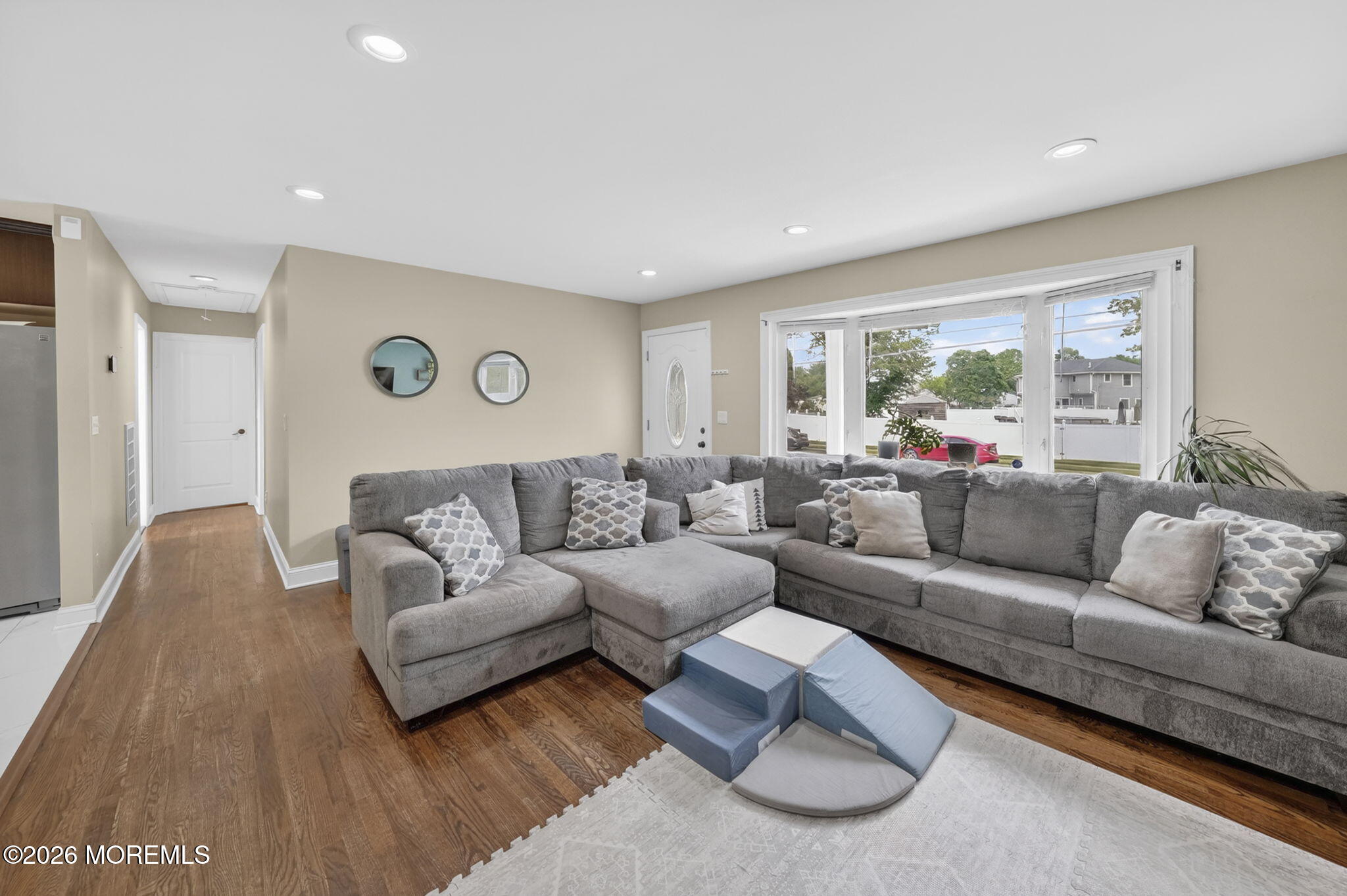 40 Woodside Drive Howell NJ 07731