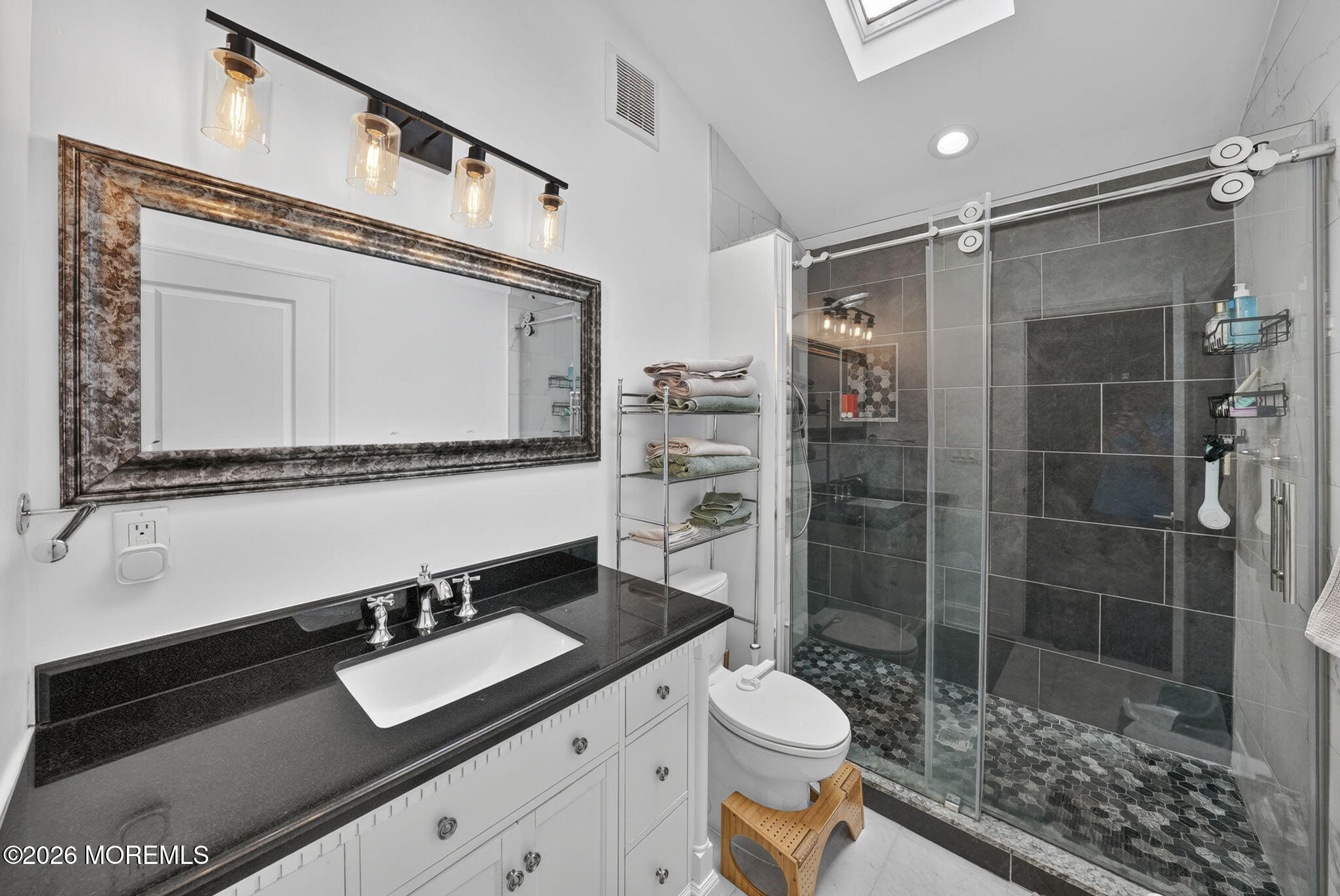 40 Woodside Drive Howell NJ 07731