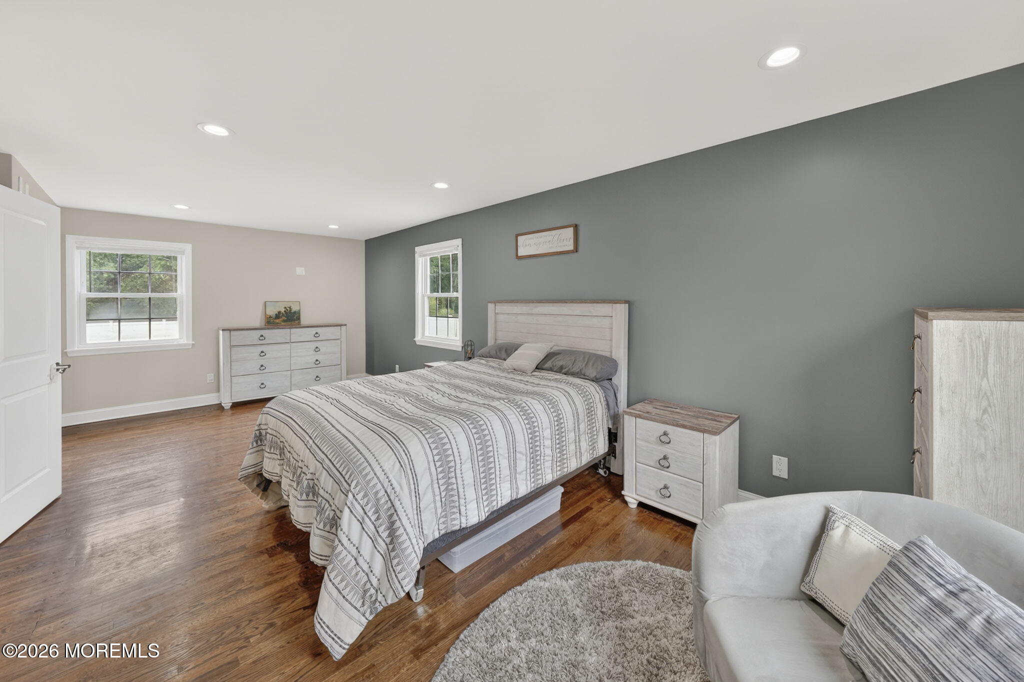 40 Woodside Drive Howell NJ 07731