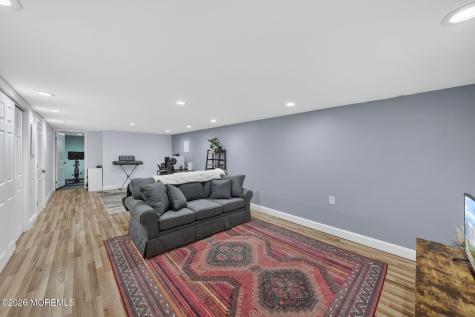 40 Woodside Drive Howell NJ 07731