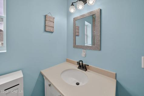 40 Woodside Drive Howell NJ 07731