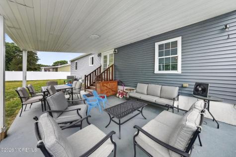 40 Woodside Drive Howell NJ 07731