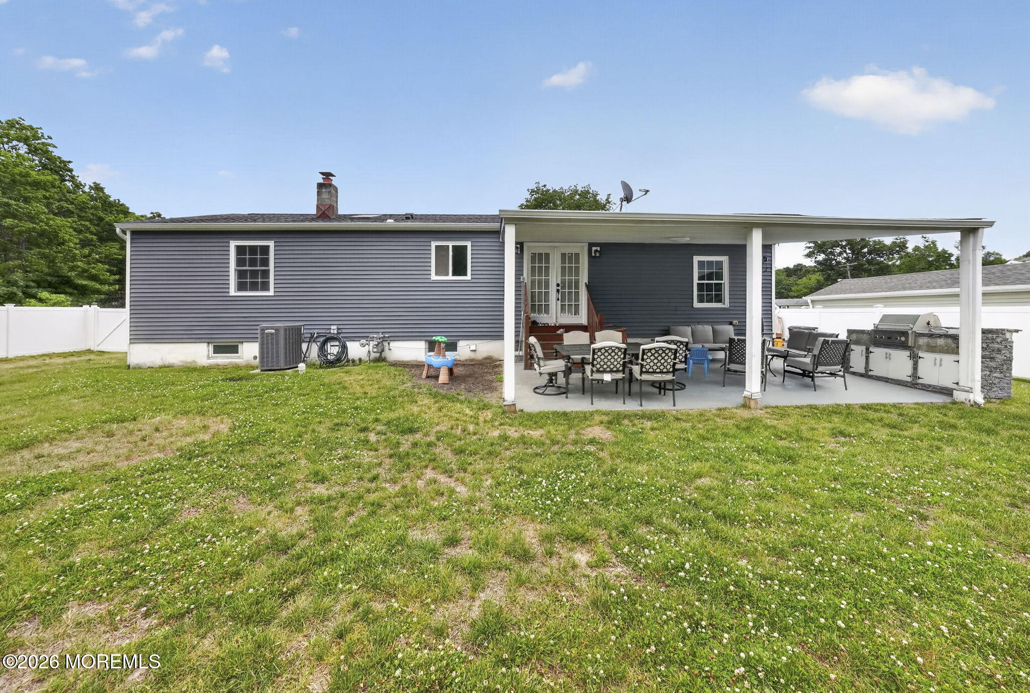 40 Woodside Drive Howell NJ 07731