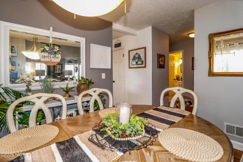 11 Poplar Court Barnegat NJ 08005