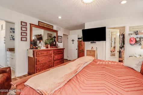 11 Poplar Court Barnegat NJ 08005