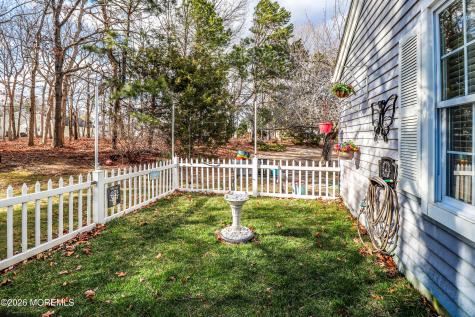 11 Poplar Court Barnegat NJ 08005
