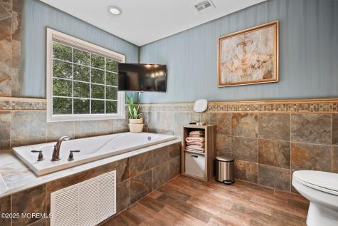 4 White Pines Way Freehold NJ 07728