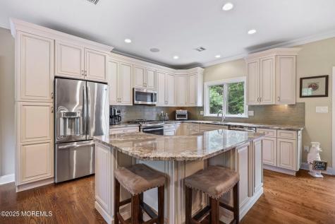 4 White Pines Way Freehold NJ 07728