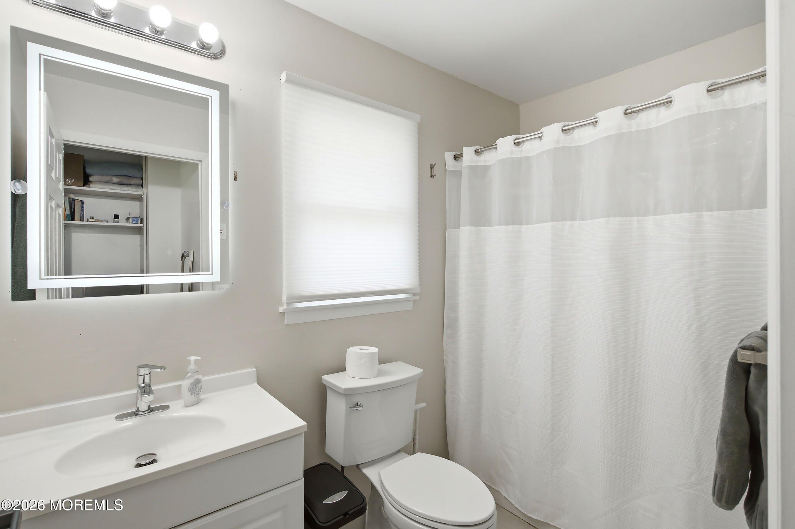 20 Western Drive Howell NJ 07731