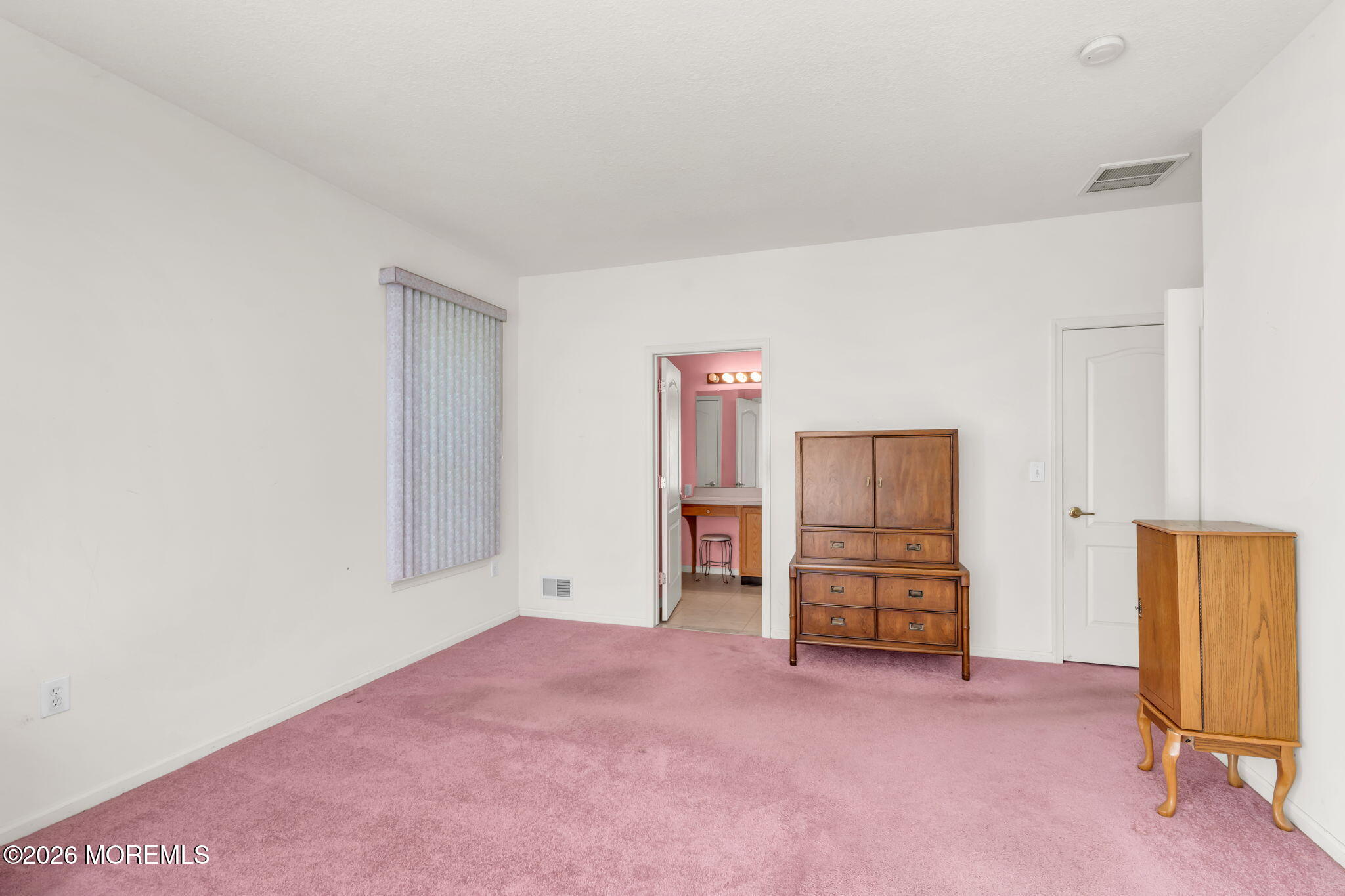 33 Golden Willows Avenue Lakewood NJ 08701