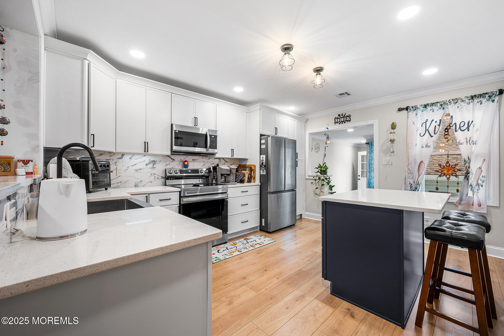 24 Calle De Elvira Freehold NJ 07728