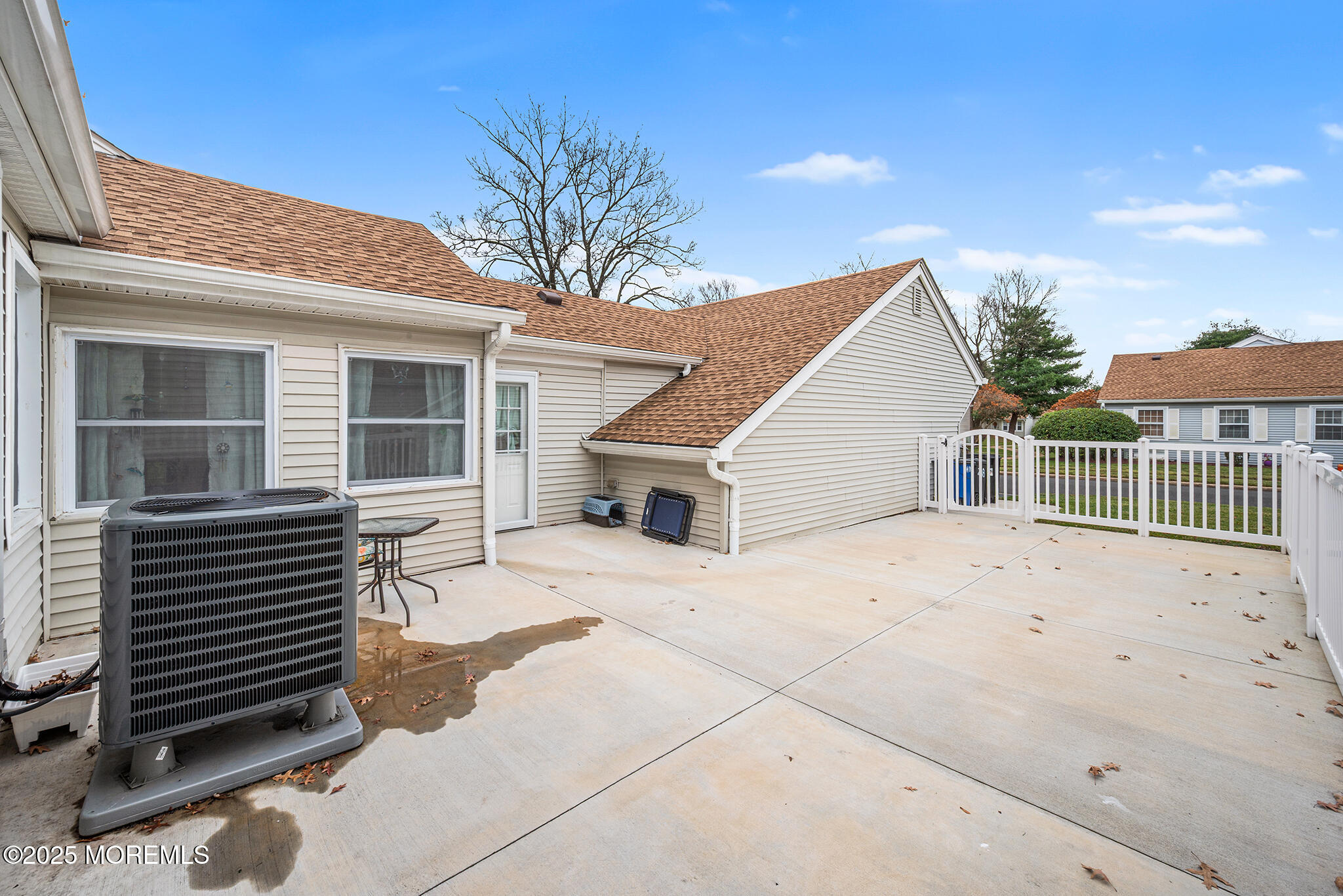 24 Calle De Elvira Freehold NJ 07728