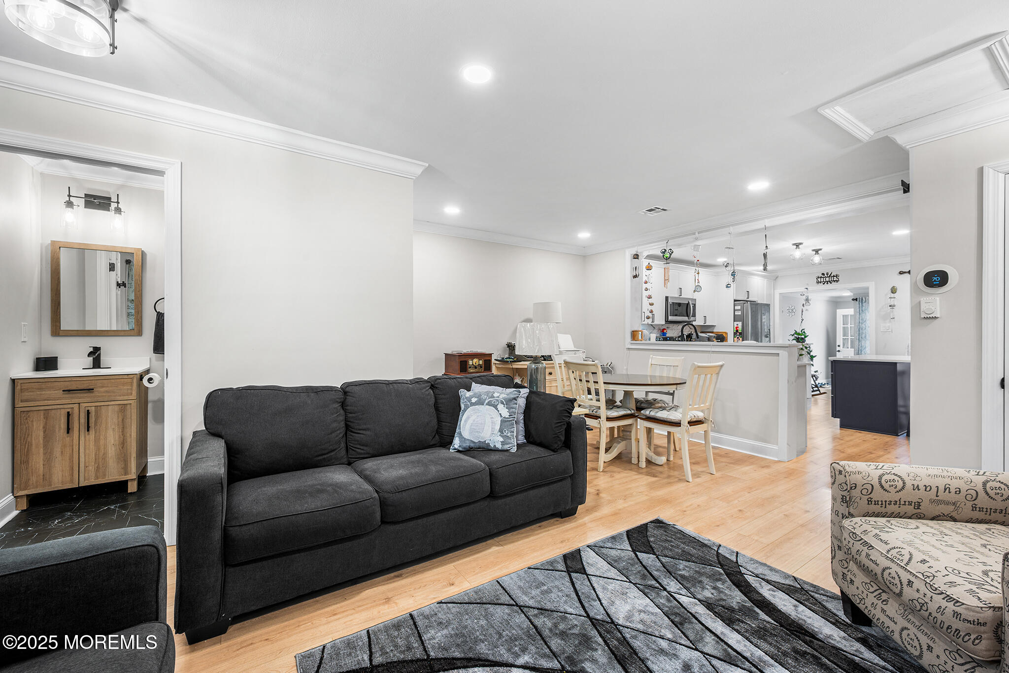 24 Calle De Elvira Freehold NJ 07728