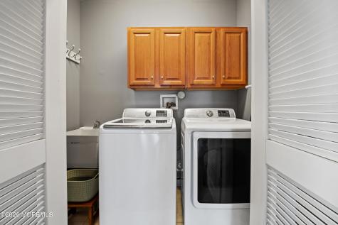 23 Lighthouse Drive South Amboy NJ 08879