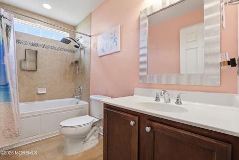 4 Firenze Road Jackson NJ 08527
