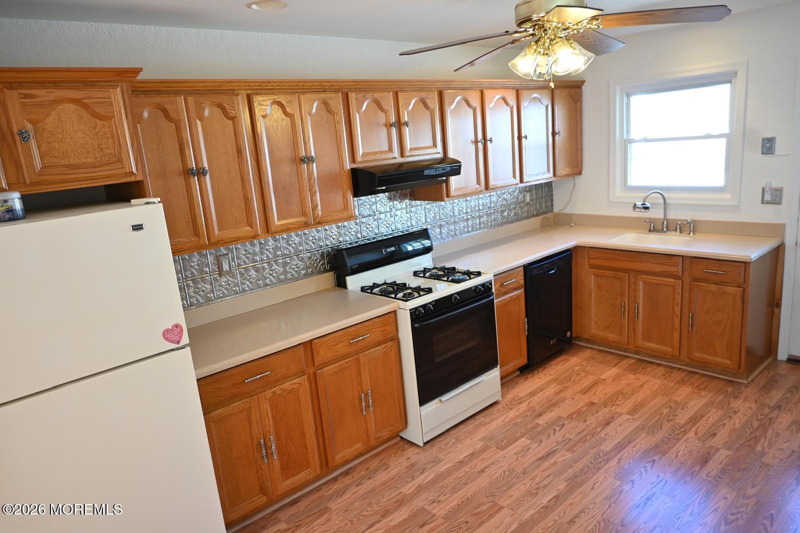 348 Costa Mesa Drive Toms River NJ 08757
