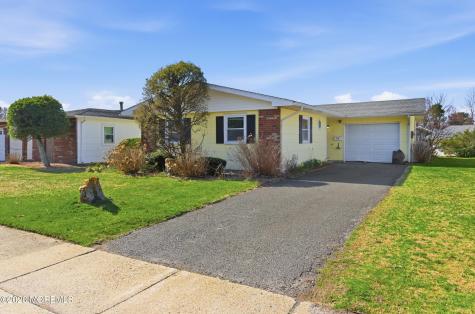 93 Baser Lane Brick NJ 08724