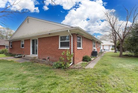 23 Snowberry Lane Whiting NJ 08759