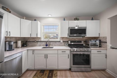143 Luppatatong Avenue Keyport NJ 07735