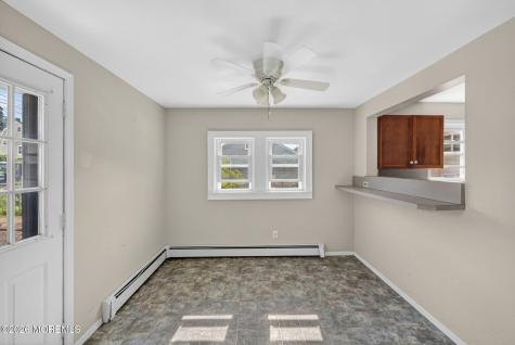 26 Thomas Street Toms River NJ 08753