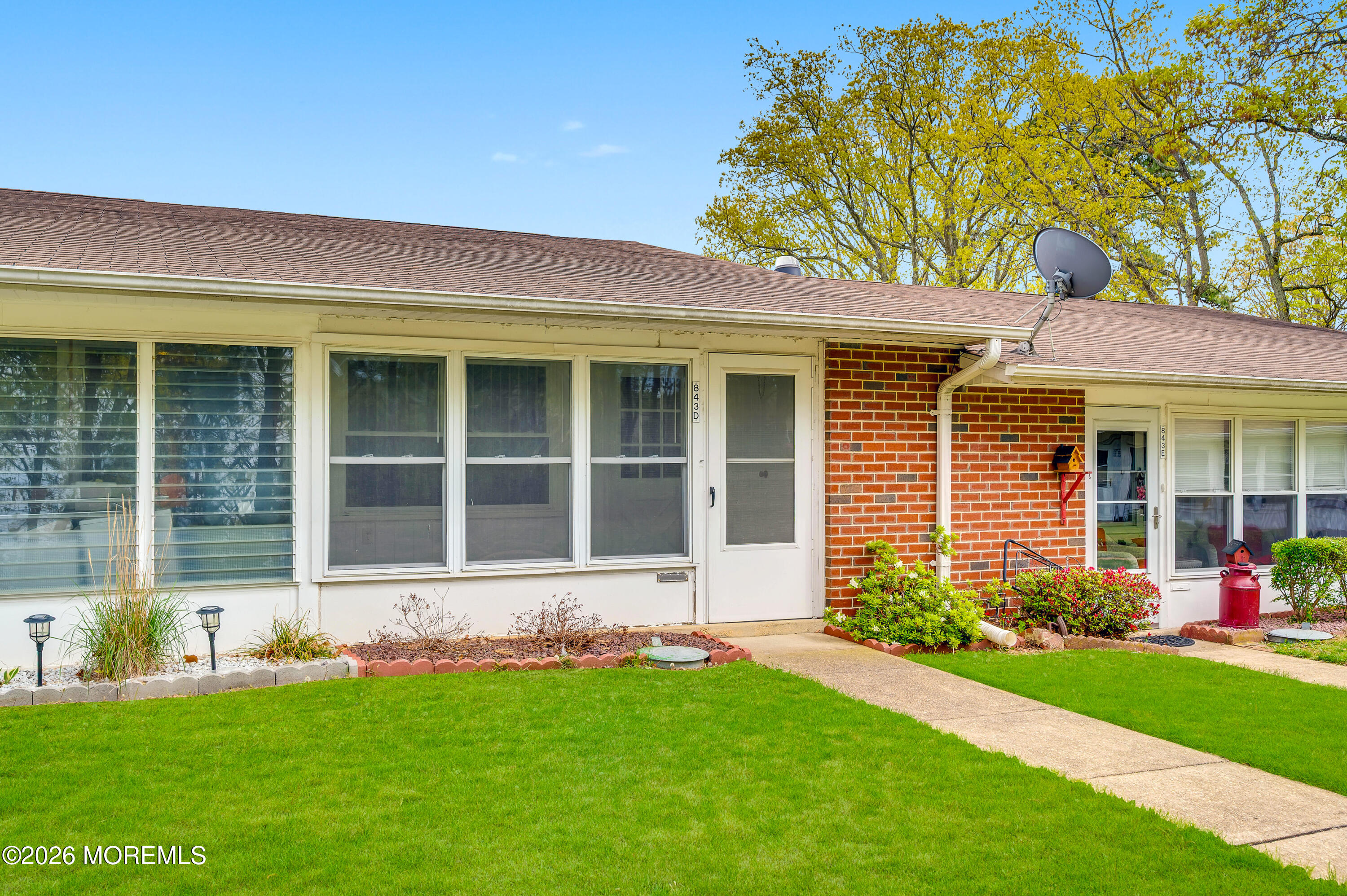 843D Inverness Court Lakewood NJ 08701