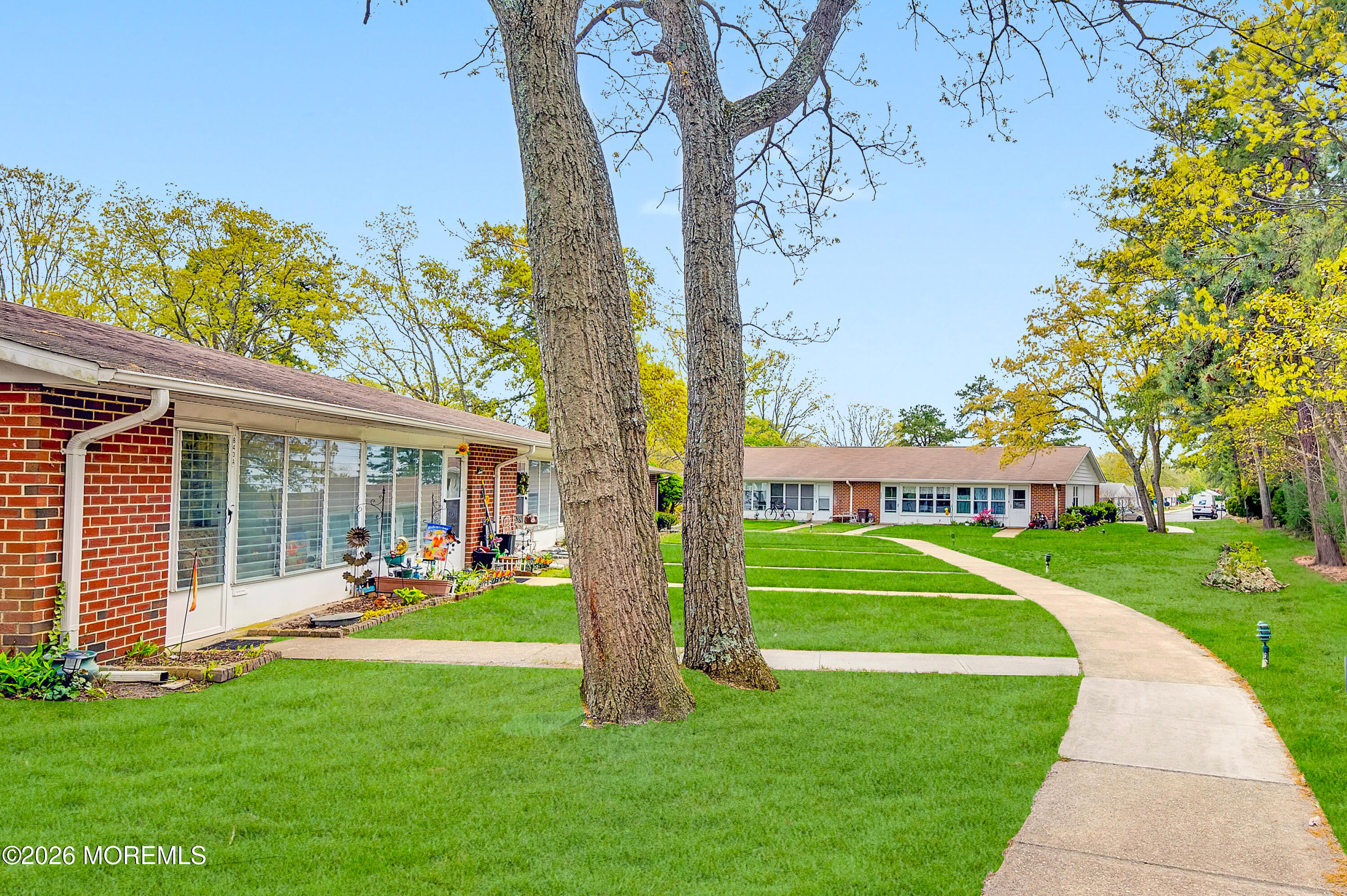 843D Inverness Court Lakewood NJ 08701