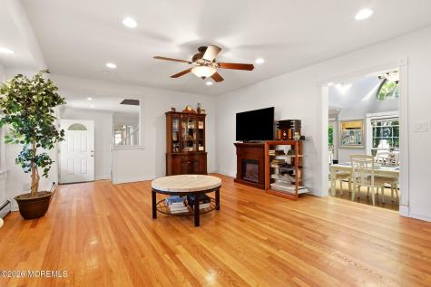 38 Balmoral Avenue Matawan NJ 07747