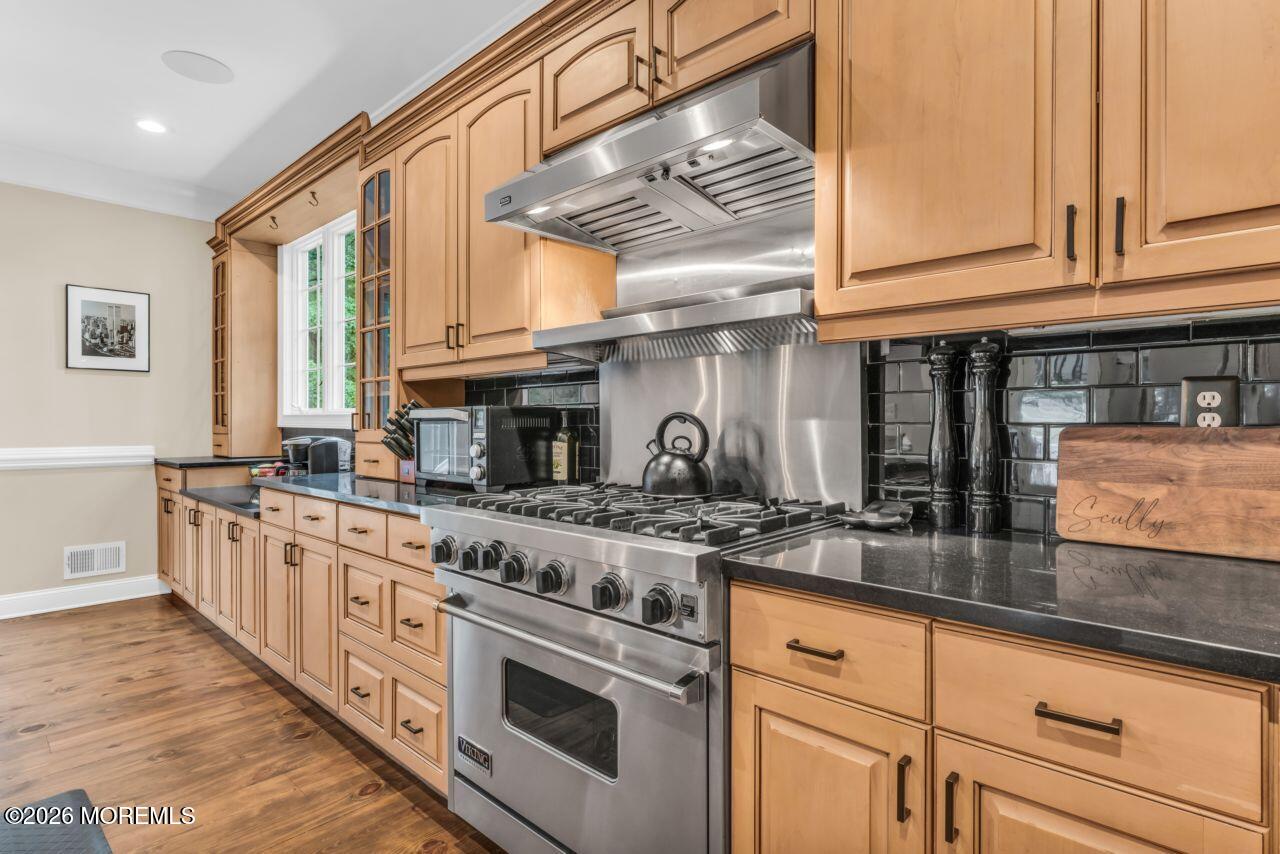 41 Sears Avenue Atlantic Highlands NJ 07716