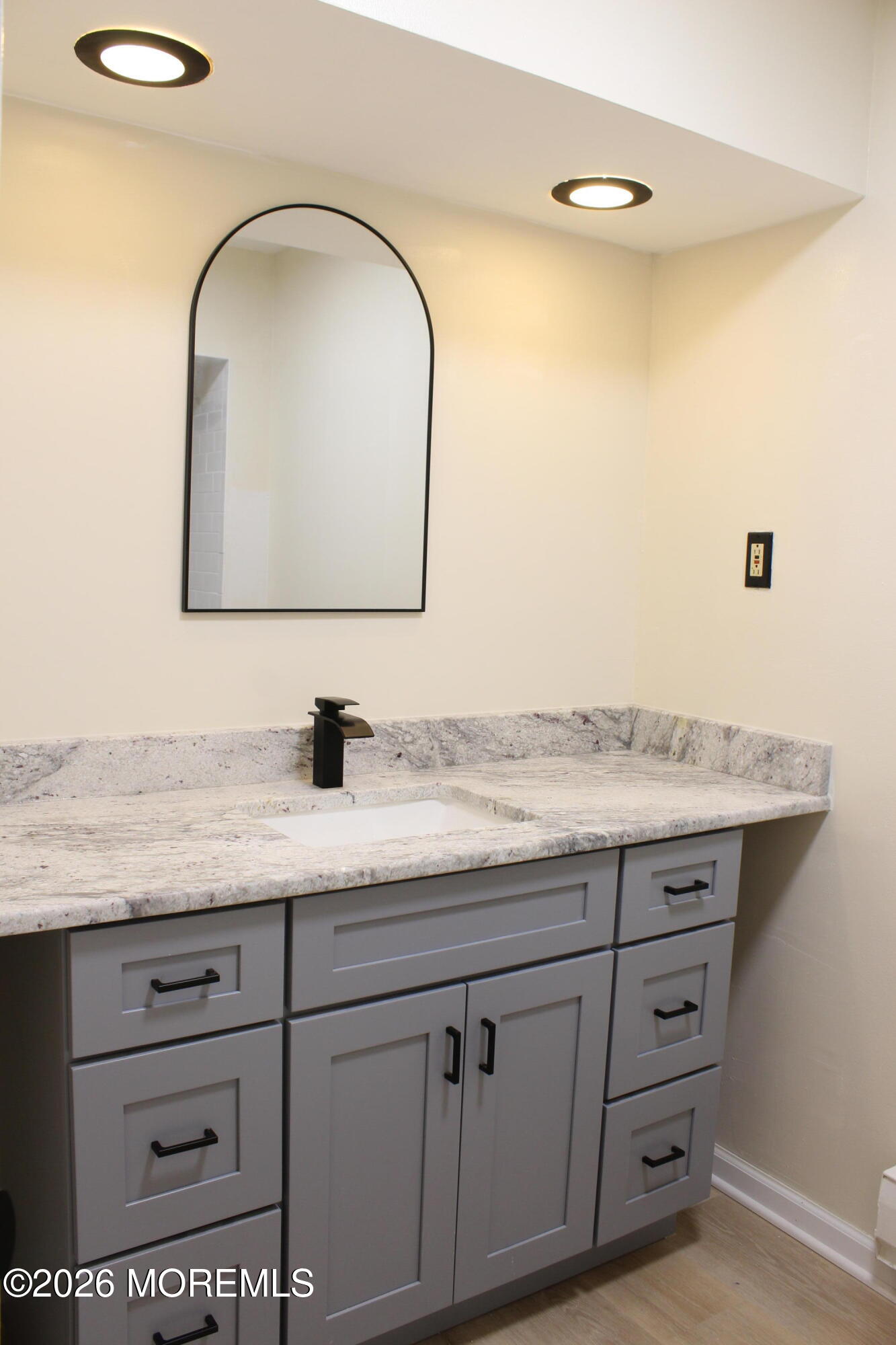 7 Pine Cluster Circle Manalapan NJ 07726