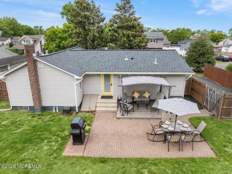 339 Raritan Boulevard Keyport NJ 07735