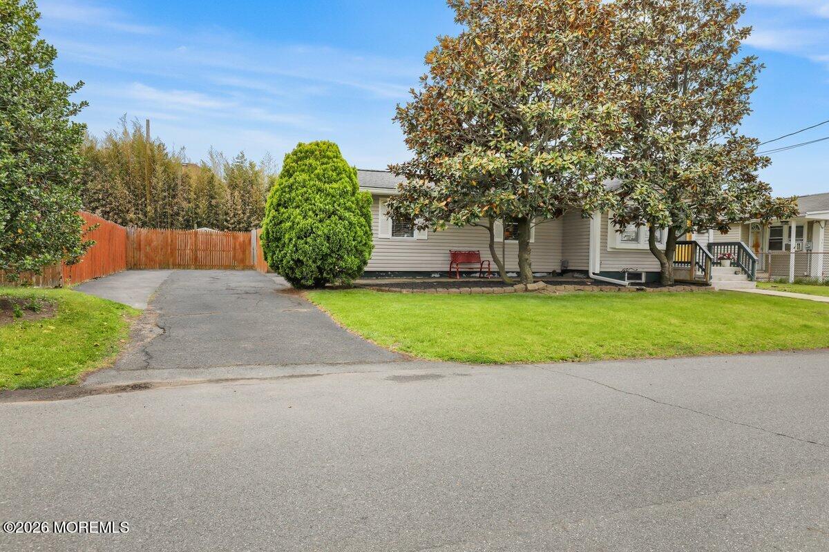 339 Raritan Boulevard Keyport NJ 07735
