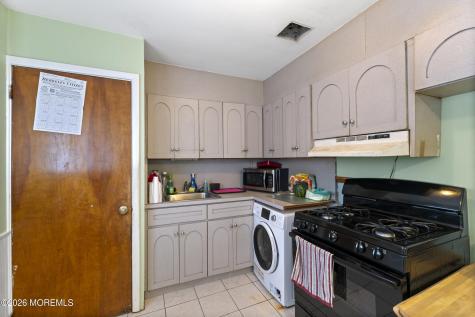 27 Sylvan Lake Boulevard Bayville NJ 08721