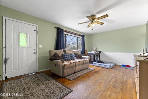 27 Sylvan Lake Boulevard Bayville NJ 08721