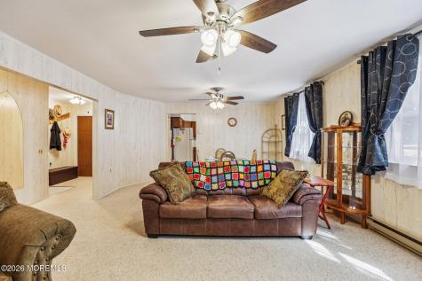 11 B Moccasin Drive Whiting NJ 08759
