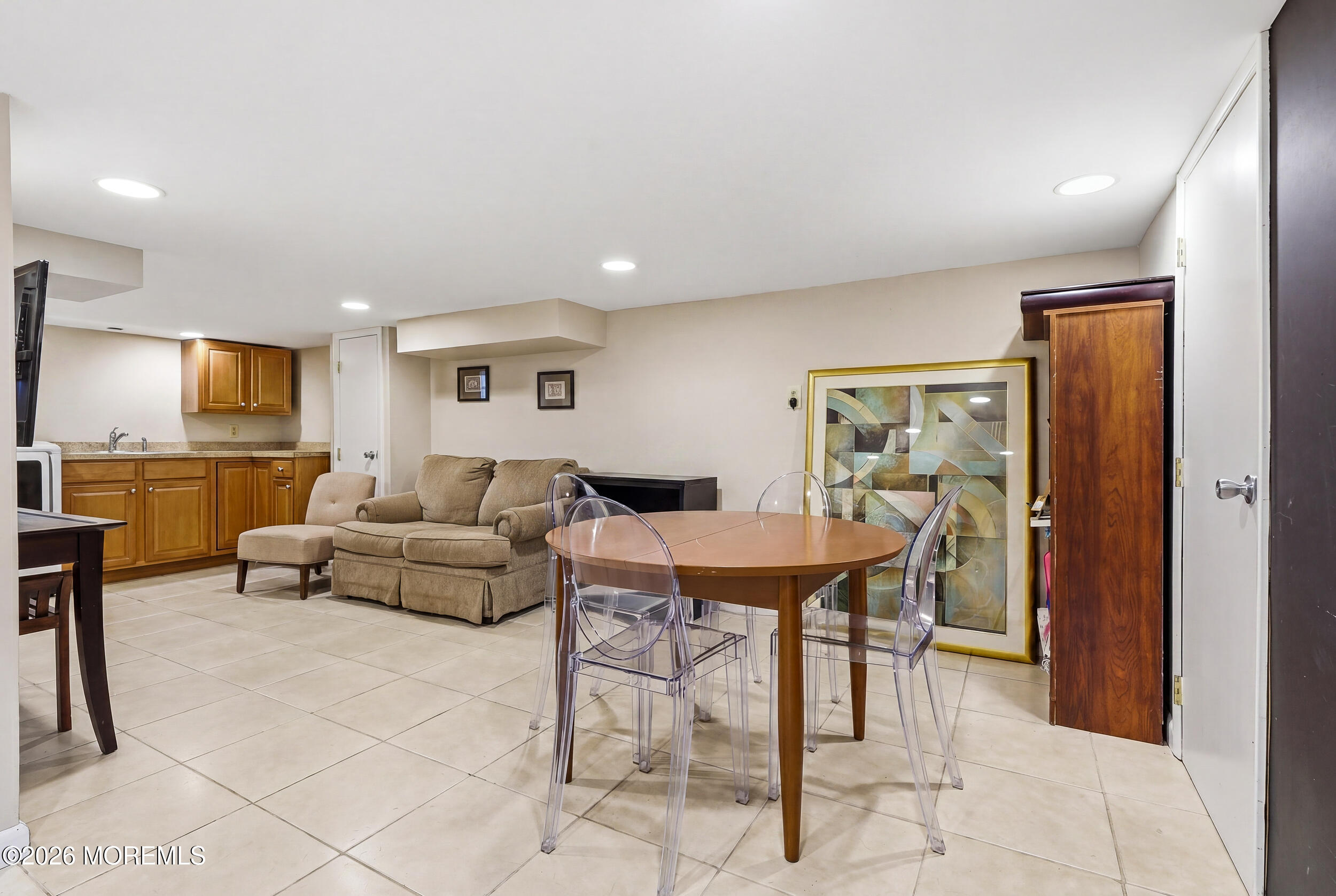 420 Wells Avenue Oakhurst NJ 07755