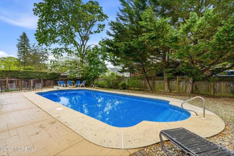 420 Wells Avenue Oakhurst NJ 07755