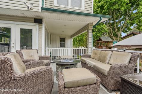 420 Wells Avenue Oakhurst NJ 07755