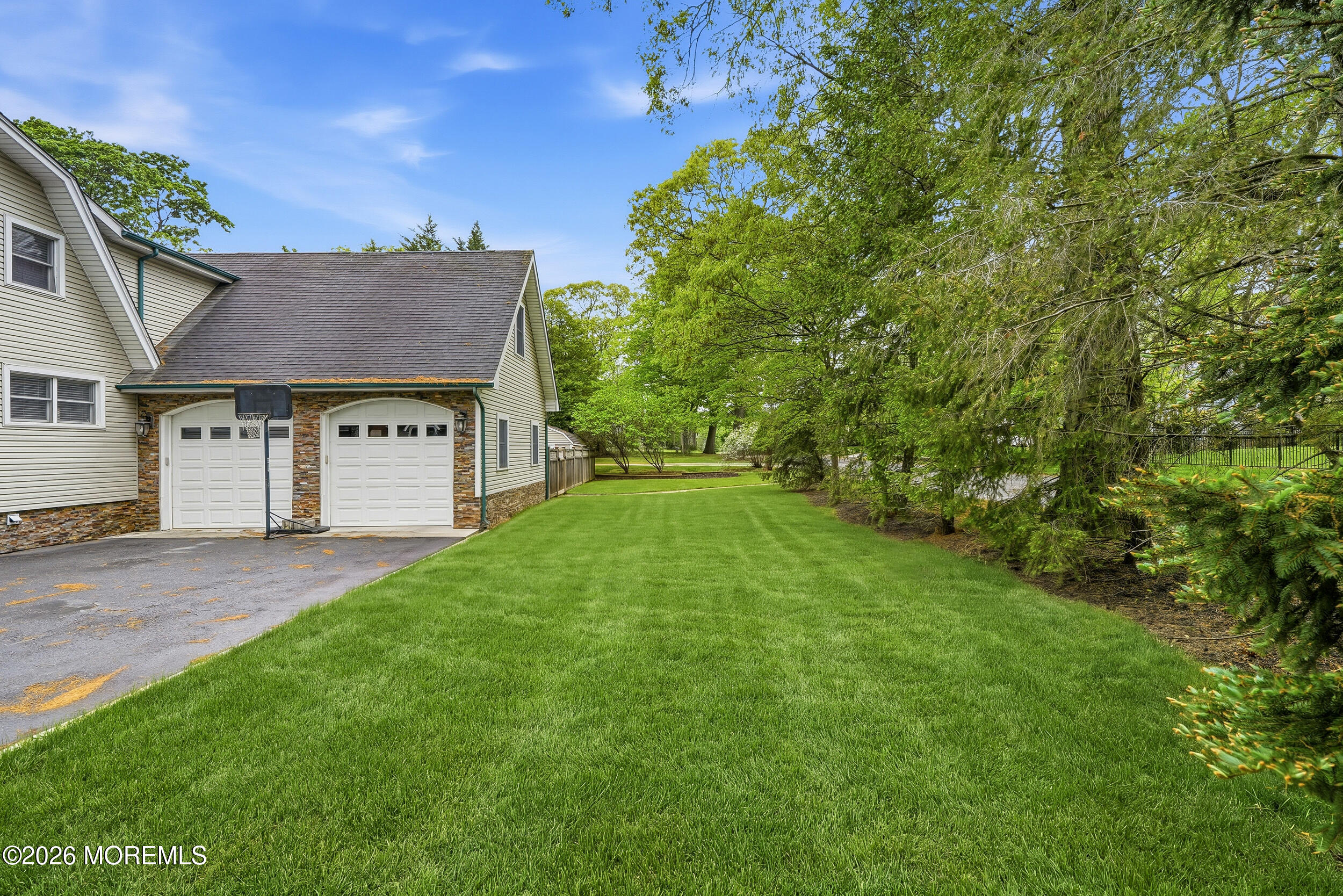 420 Wells Avenue Oakhurst NJ 07755