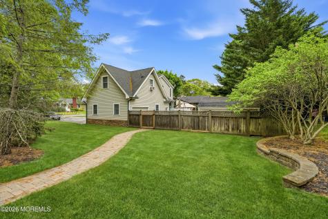 420 Wells Avenue Oakhurst NJ 07755