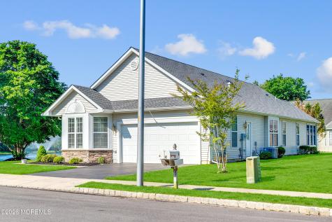 2 Lake Ridge Boulevard Whiting NJ 08759