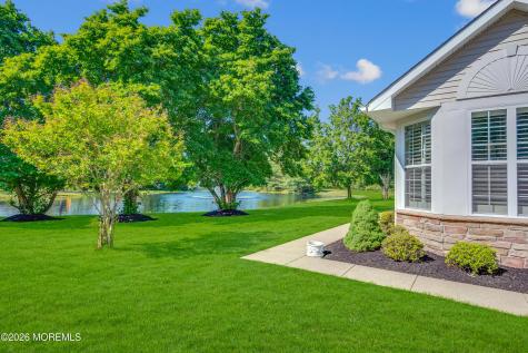 2 Lake Ridge Boulevard Whiting NJ 08759